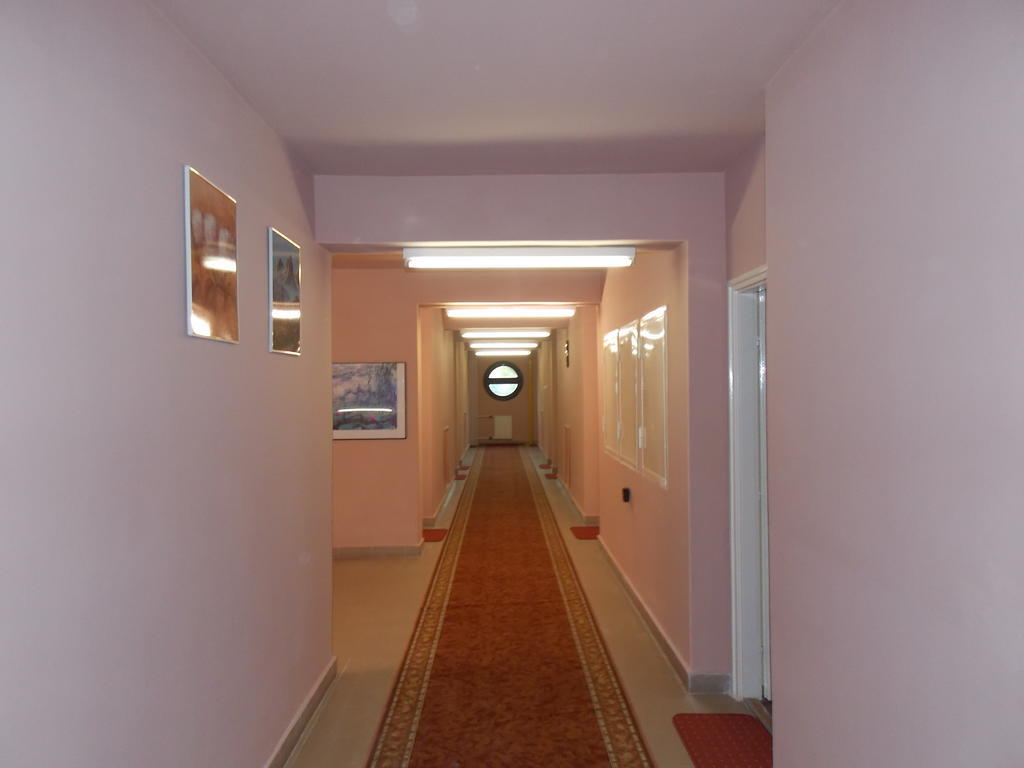 Hotel Family Балатонфёльдвар Экстерьер фото