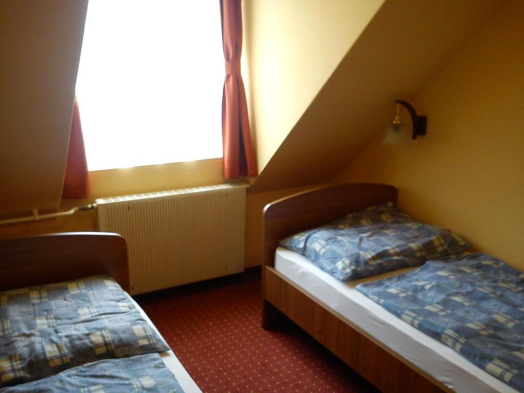 Hotel Family Балатонфёльдвар Номер фото